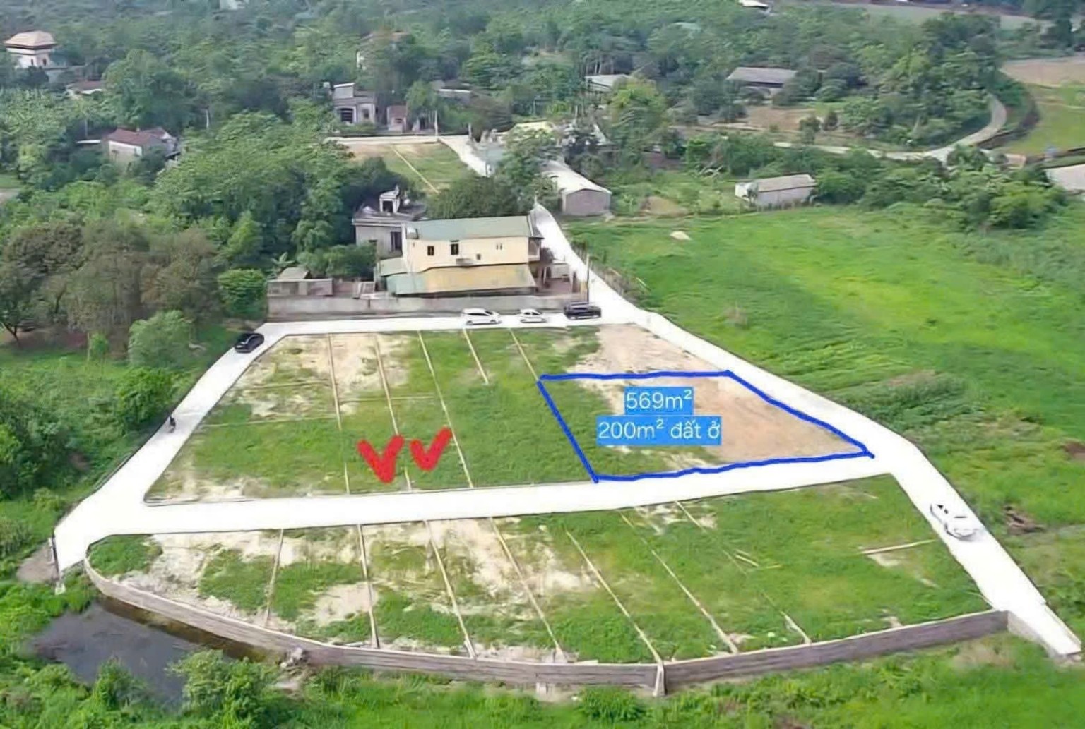 BV33 lô góc Tân Thành
